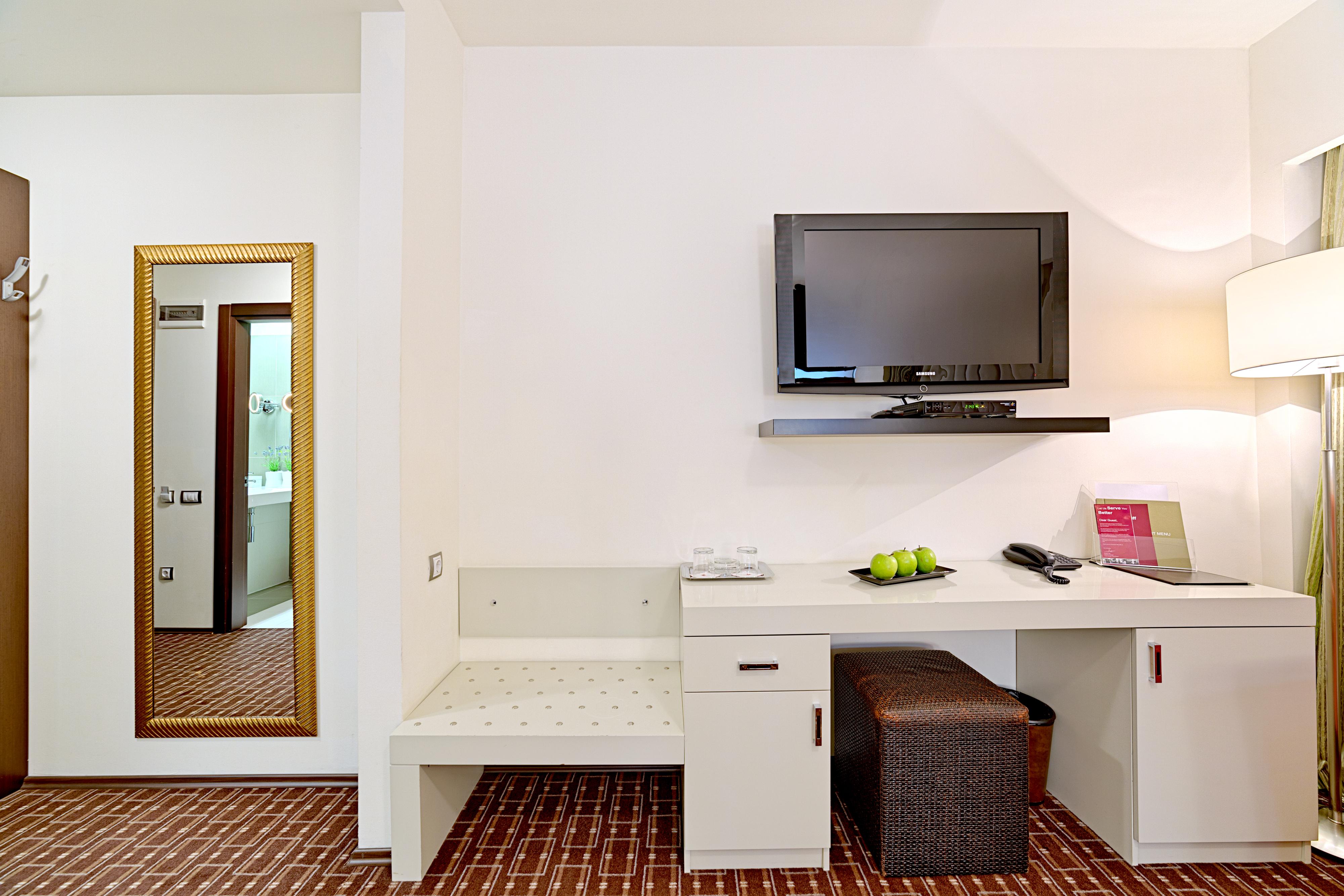 Hotel Cubix Μπρασόβ Εξωτερικό φωτογραφία