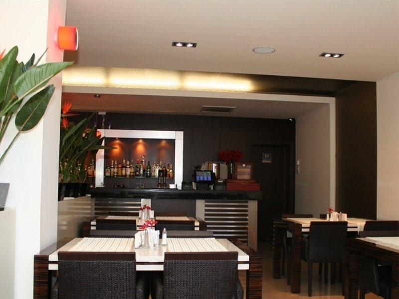 Hotel Cubix Μπρασόβ Εξωτερικό φωτογραφία